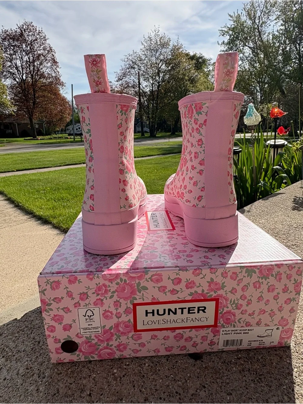 Hunter x LoveShackFancy Light Pink Floral Short Rain Boots - Picture 2 of 11